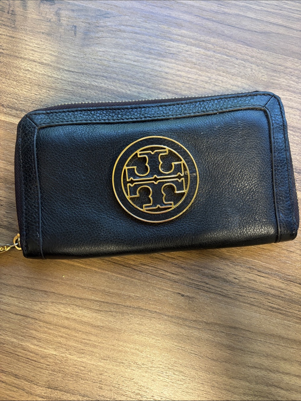 Tory Burch Black Leather Zip-Around Wallet